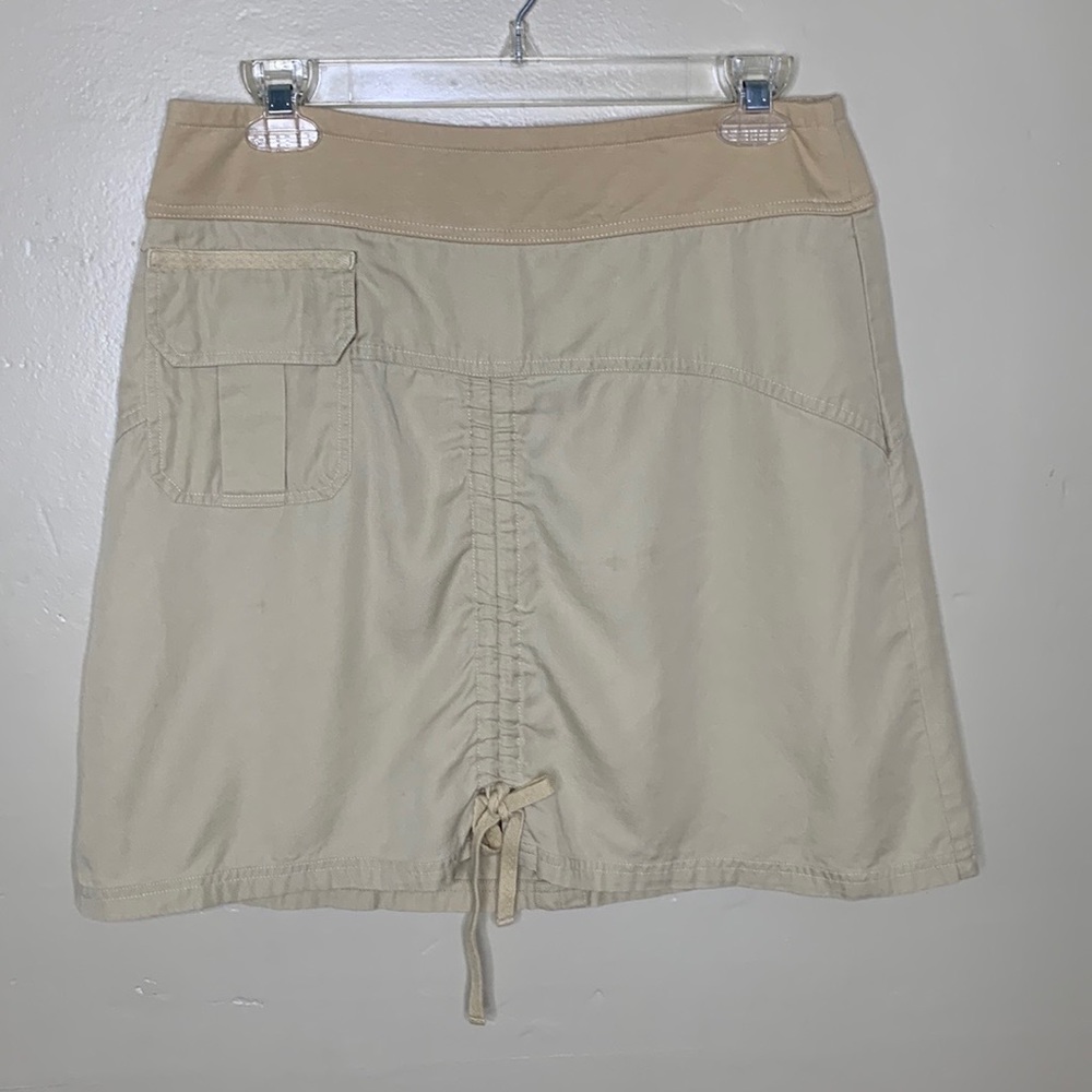 ATHLETA Casual Athletic Cream Mini Skirt 841271, Size 4 READ DESCRIPTION